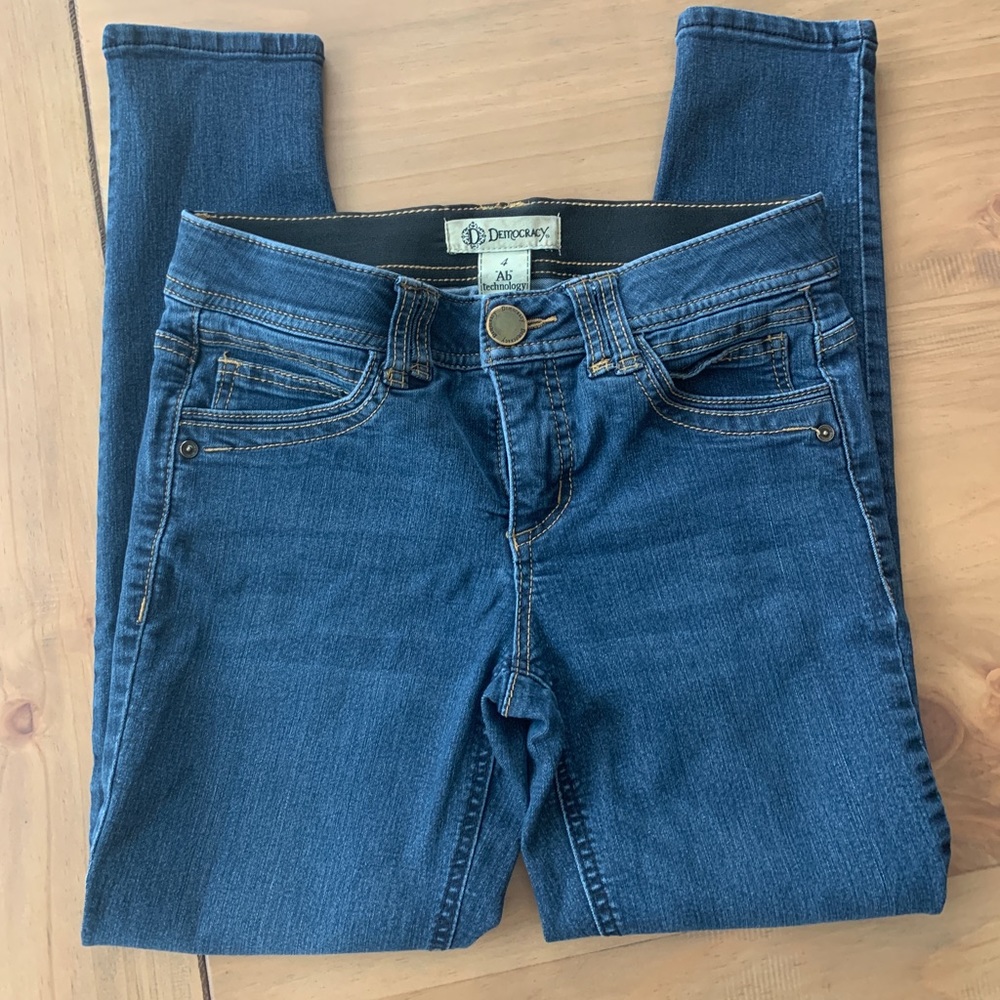 Democracy jeans, women size 4